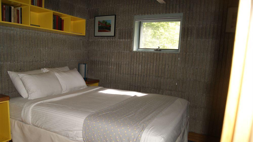 A Stone Wall Inn Windham ภายนอก รูปภาพ