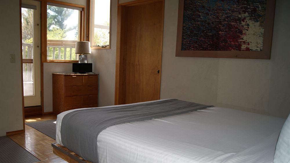 A Stone Wall Inn Windham ภายนอก รูปภาพ