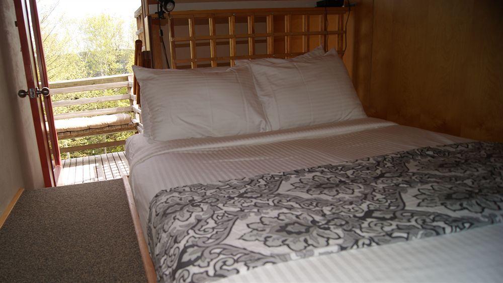 A Stone Wall Inn Windham ภายนอก รูปภาพ
